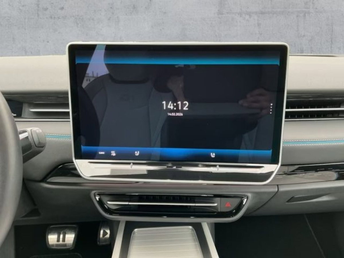 Volkswagen ID.7 77 kWh Pro 285cv (10)