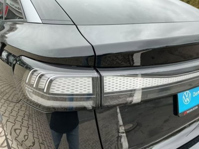 Volkswagen ID.7 77 kWh Pro 285cv (18)