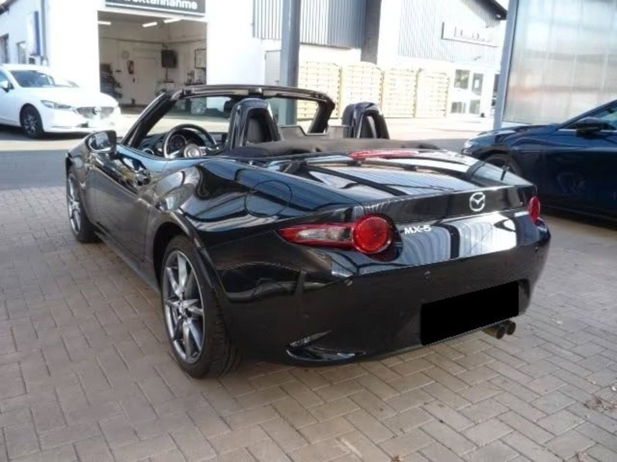 Mazda MX-5 2.0L Skyactiv-G Sport (9)
