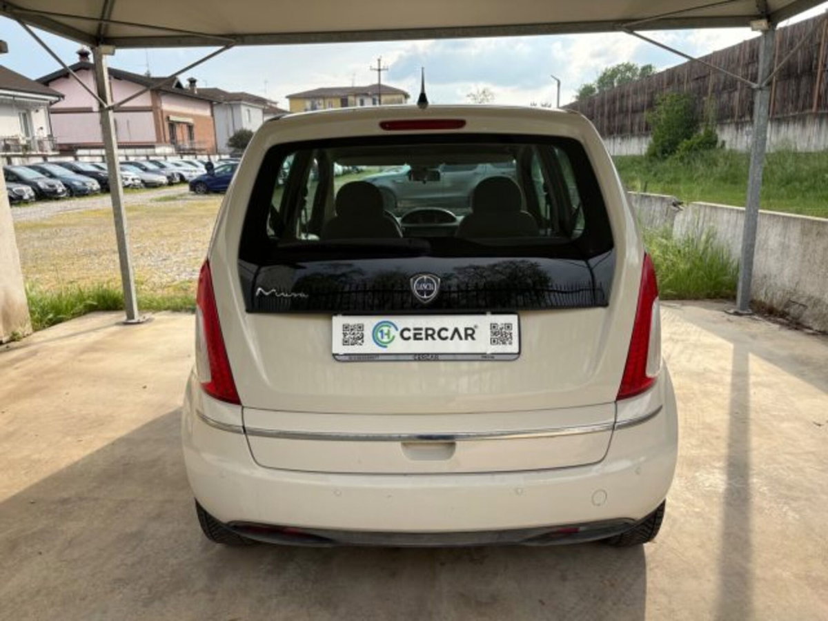 Lancia Musa 1.4 Argento Ecochic GPL (5)