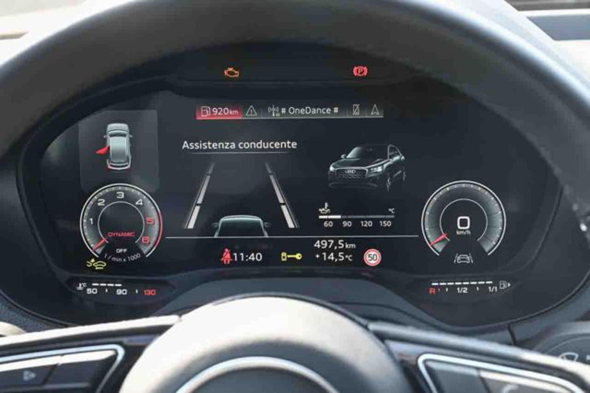Audi Q2 Q2 30 TDI S tronic S line Edition (17)