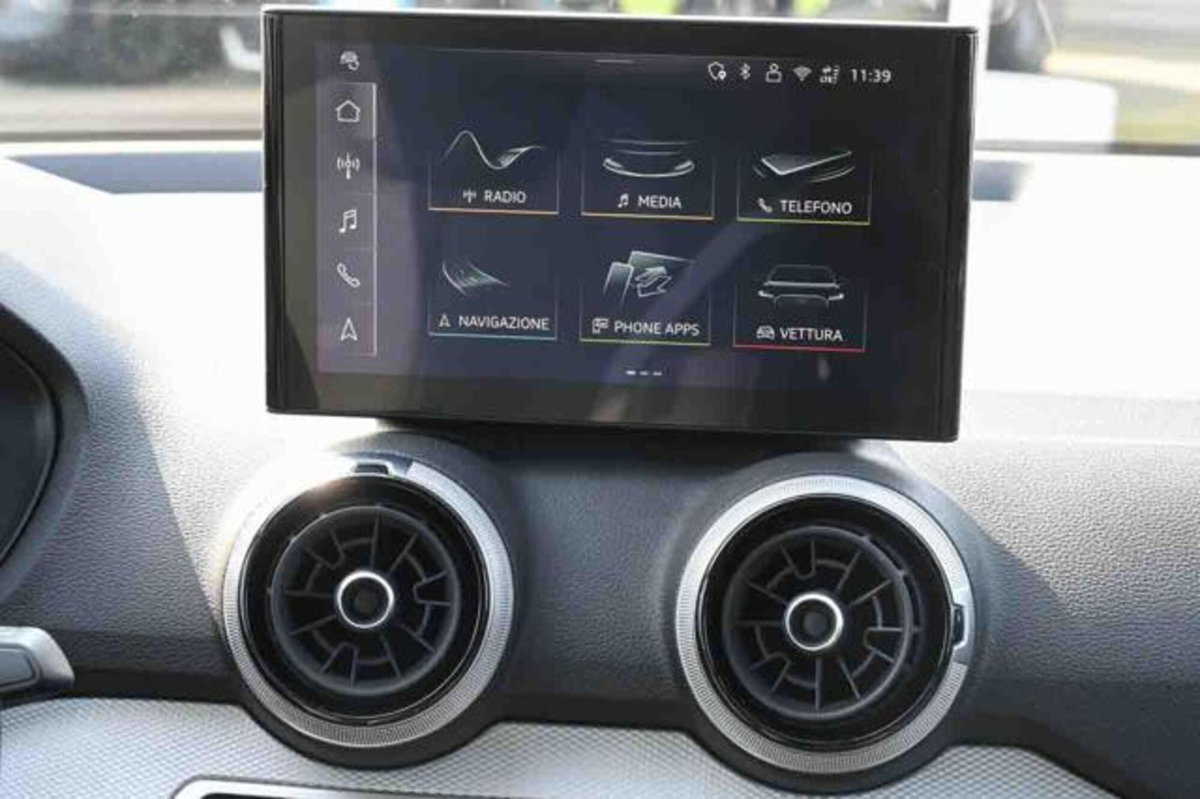 Audi Q2 Q2 30 TDI S tronic S line Edition (18)