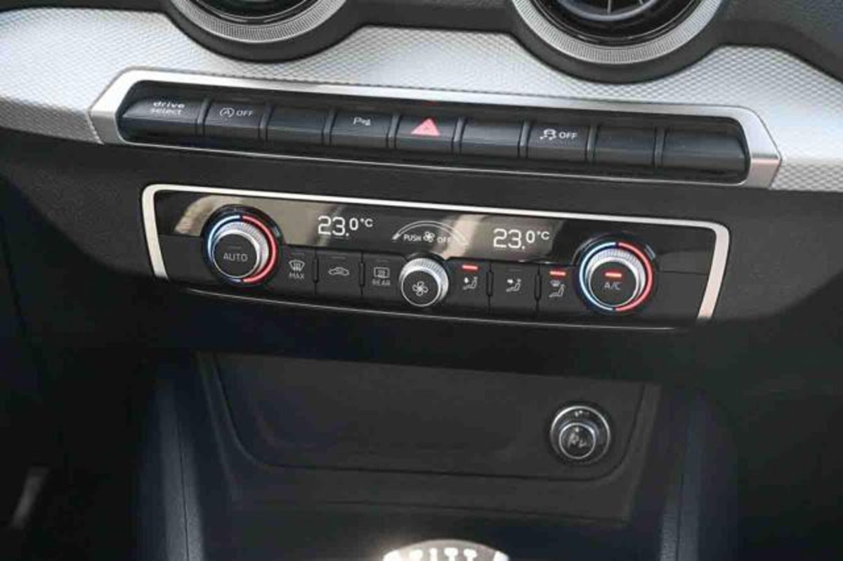Audi Q2 Q2 30 TDI S tronic S line Edition (19)
