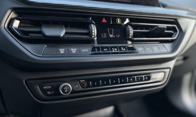 BMW Serie 1 116d 5p. Sport (11)