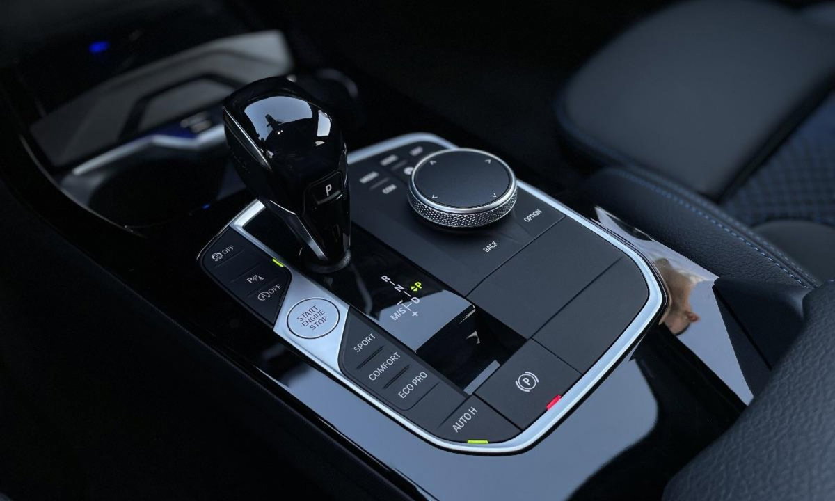 BMW Serie 1 116d 5p. Sport (13)