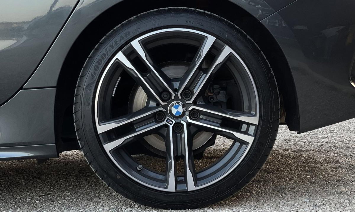 BMW Serie 1 116d 5p. Sport (15)