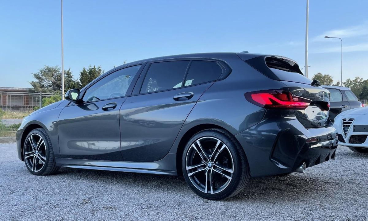 BMW Serie 1 116d 5p. Sport (5)