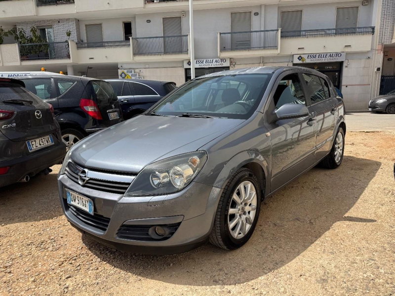 Opel Astra 1.7 CDTI 101CV 5 porte Cosmo