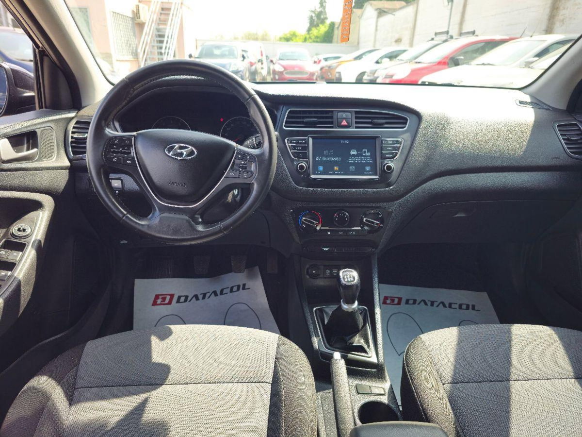 Hyundai i20 1.2 mpi Connectline mt (14)