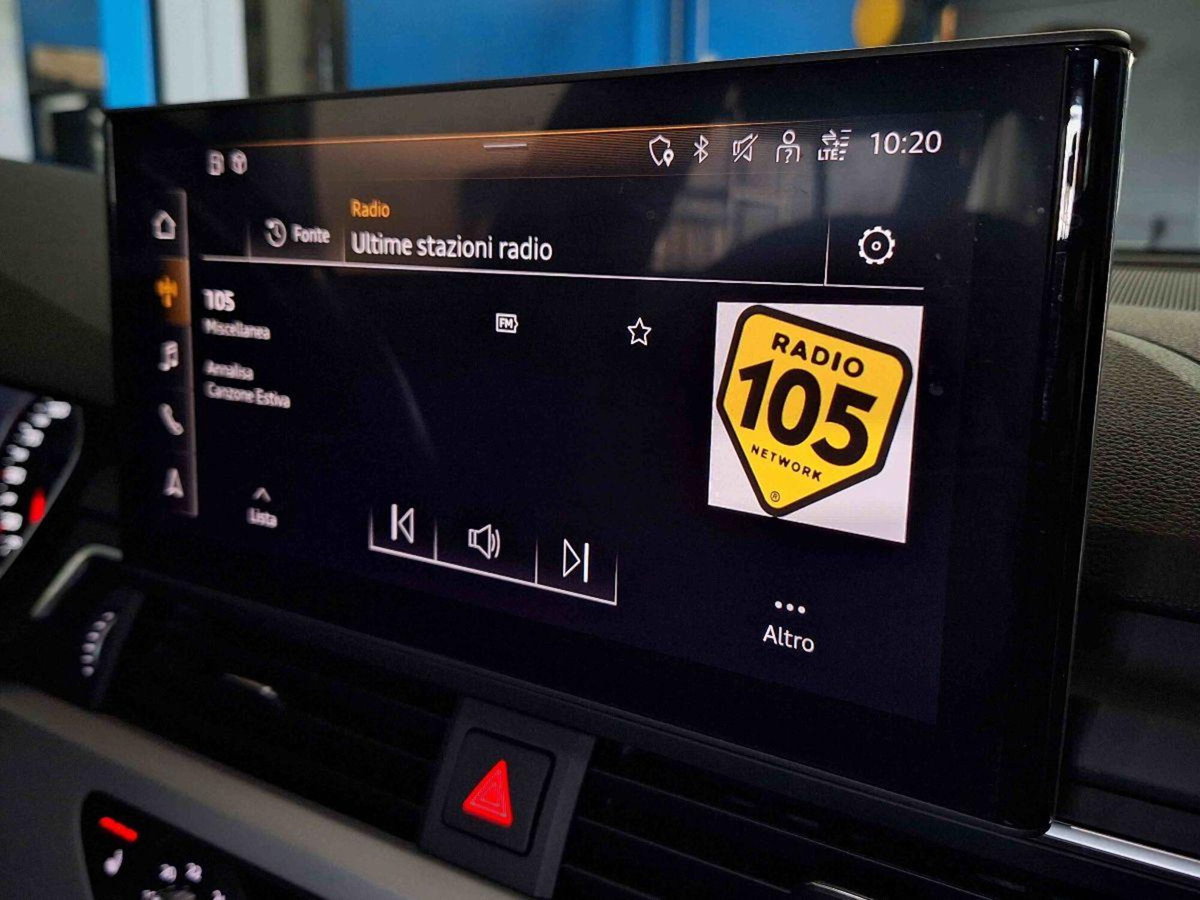 Audi A4 Avant 30 TDI/136 CV S tronic Business Advanced (12)