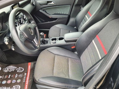 Mercedes-Benz Classe A 180 CDI BlueEFFICIENCY Sport (10)