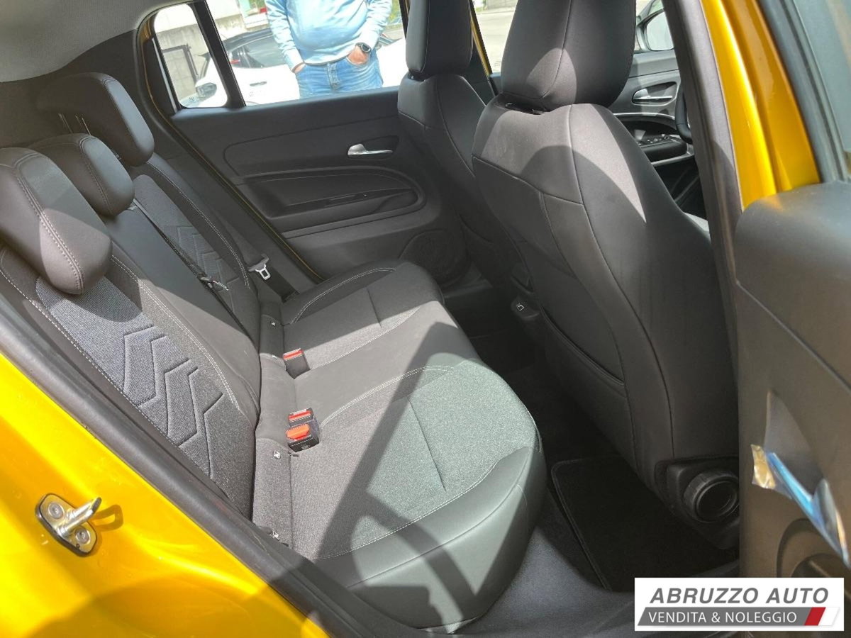 Jeep Avenger 1.2 turbo Altitude fwd 100cv (14)