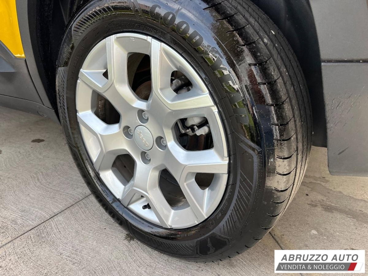Jeep Avenger 1.2 turbo Altitude fwd 100cv (17)