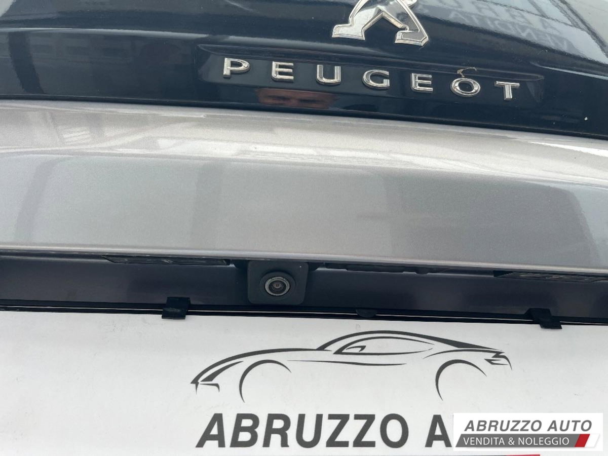Peugeot 3008 PureTech Turbo 130 S&S EAT8 Allure (19)