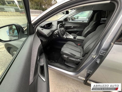 Peugeot 3008 PureTech Turbo 130 S&S EAT8 Allure (8)
