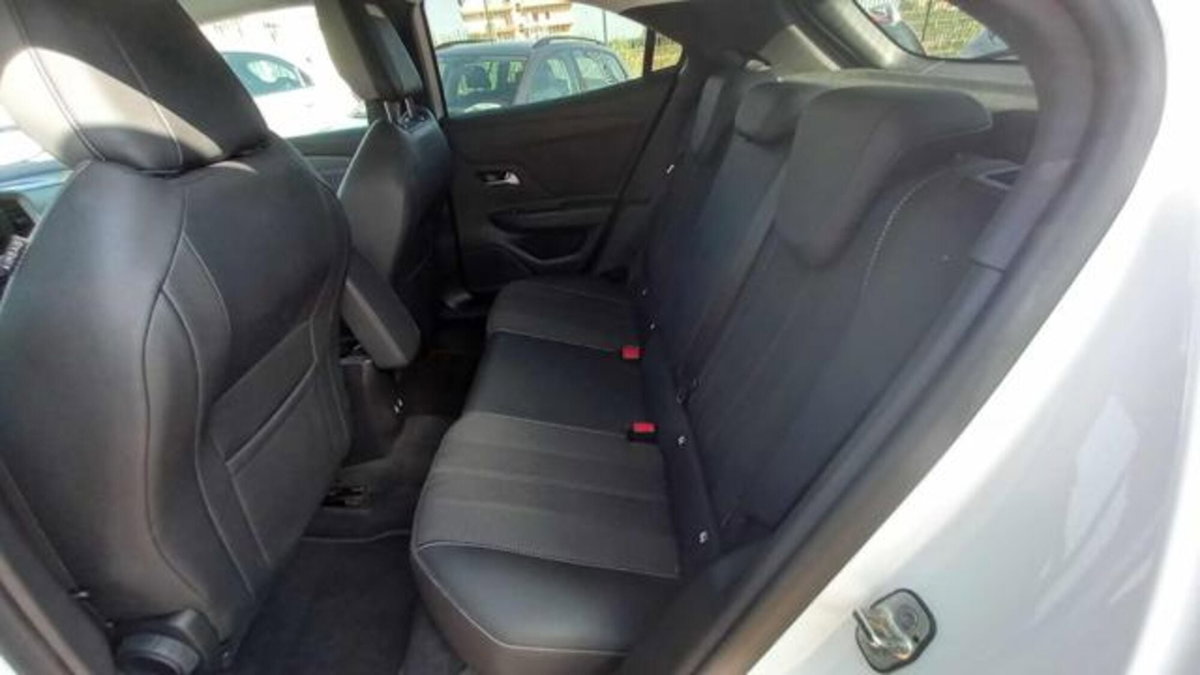 Opel Mokka 1.2 Turbo Elegance (11)