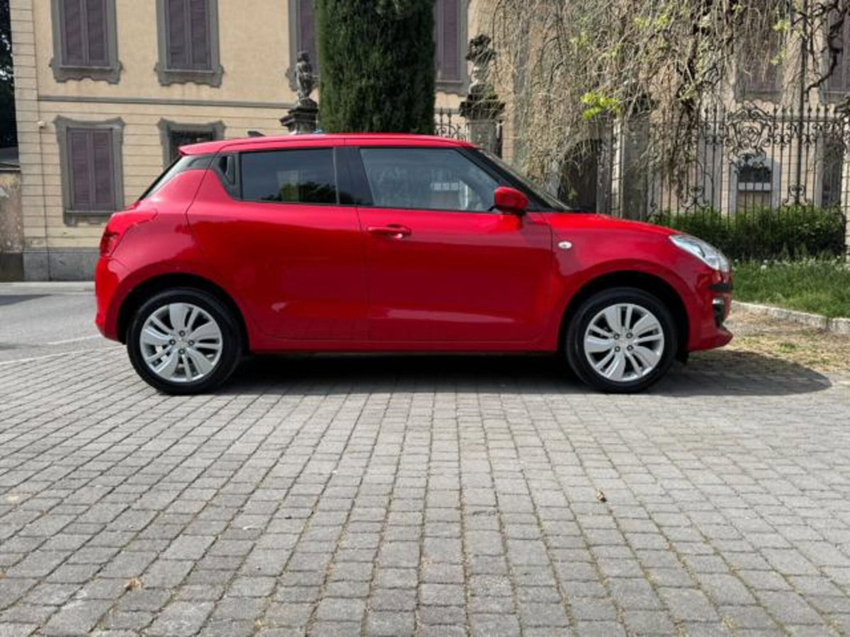 Suzuki Swift 1.2 Hybrid 4WD AllGrip Top (5)