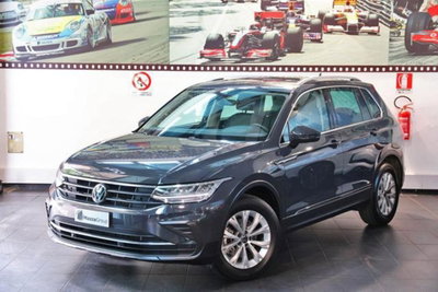 Volkswagen Tiguan 2.0 TDI 150 CV SCR DSG 4MOTION Life usata