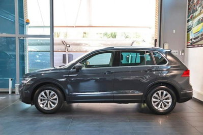 Volkswagen Tiguan 2.0 TDI 150 CV SCR DSG 4MOTION Life (3)