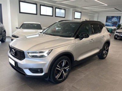 Volvo XC40 D4 AWD Geartronic R-design (12)