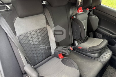 Volkswagen Taigo 1.5 tsi R-Line 150cv dsg (14)