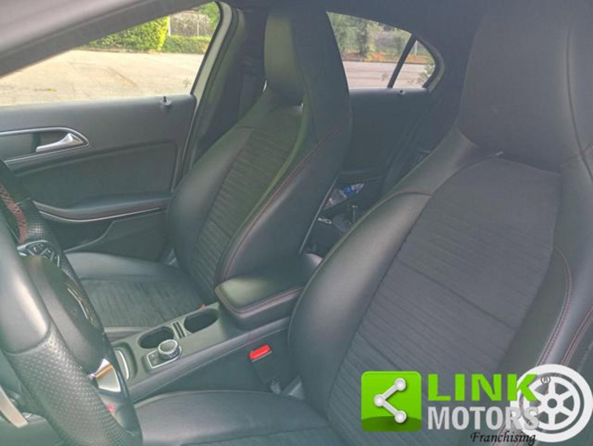 Mercedes-Benz Classe A 220 d Automatic Premium (14)