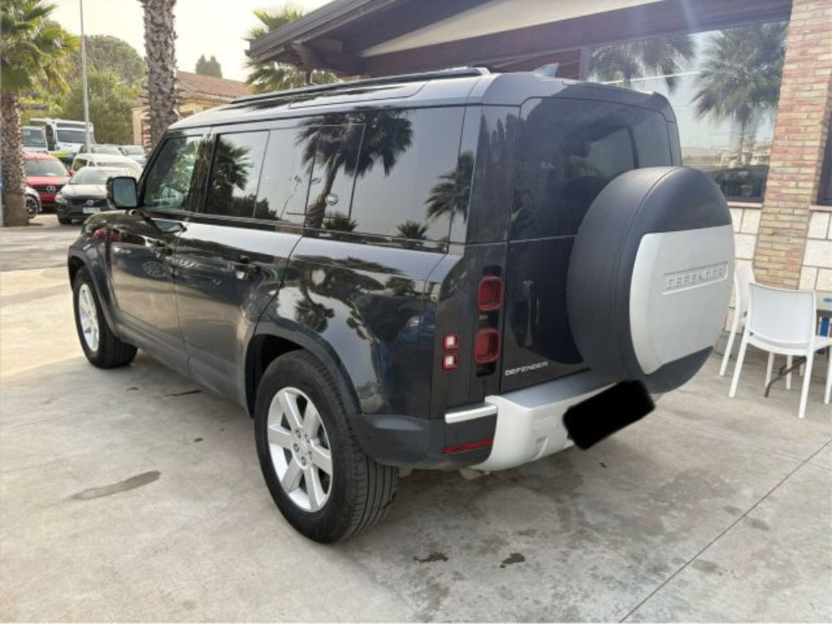 Land Rover Defender 110 3.0d mhev X-Dynamic SE awd 200cv auto 7p.ti (6)