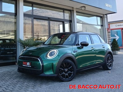 MINI Mini 1.5 Cooper Essential 5 porte usata
