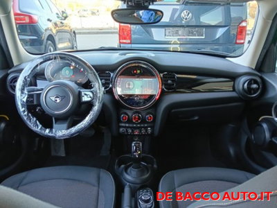 MINI Mini 1.5 Cooper Essential 5 porte (13)