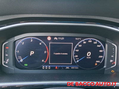 Volkswagen T-Roc 2.0 tdi R-Line 4motion 150cv dsg (10)