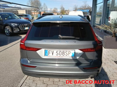 Volvo V60 D3 Geartronic R-design (4)