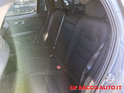 Volvo V60 D3 Geartronic R-design (8)