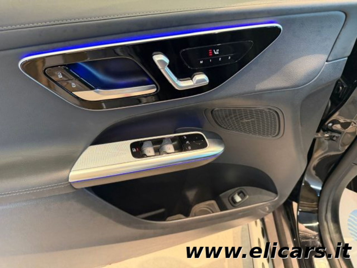 Mercedes-Benz GLC 220 d 4Matic Mild Hybrid AMG Premium Plus (15)