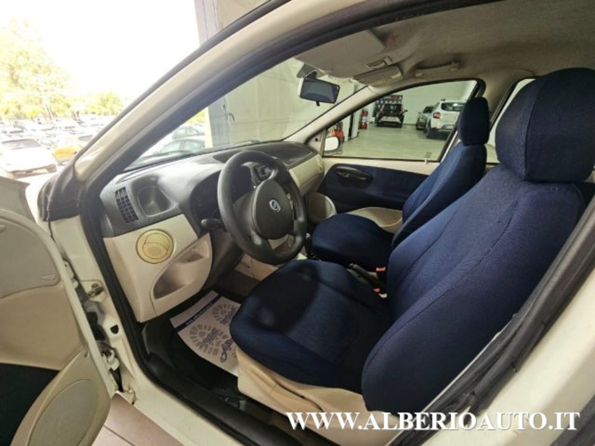 Fiat Punto 1.3 Multijet 16V 5 porte Active (4)