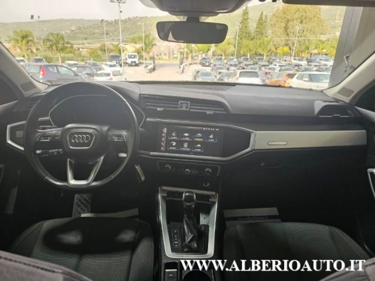 Audi Q3 35 TDI quattro S tronic Business Advanced (12)