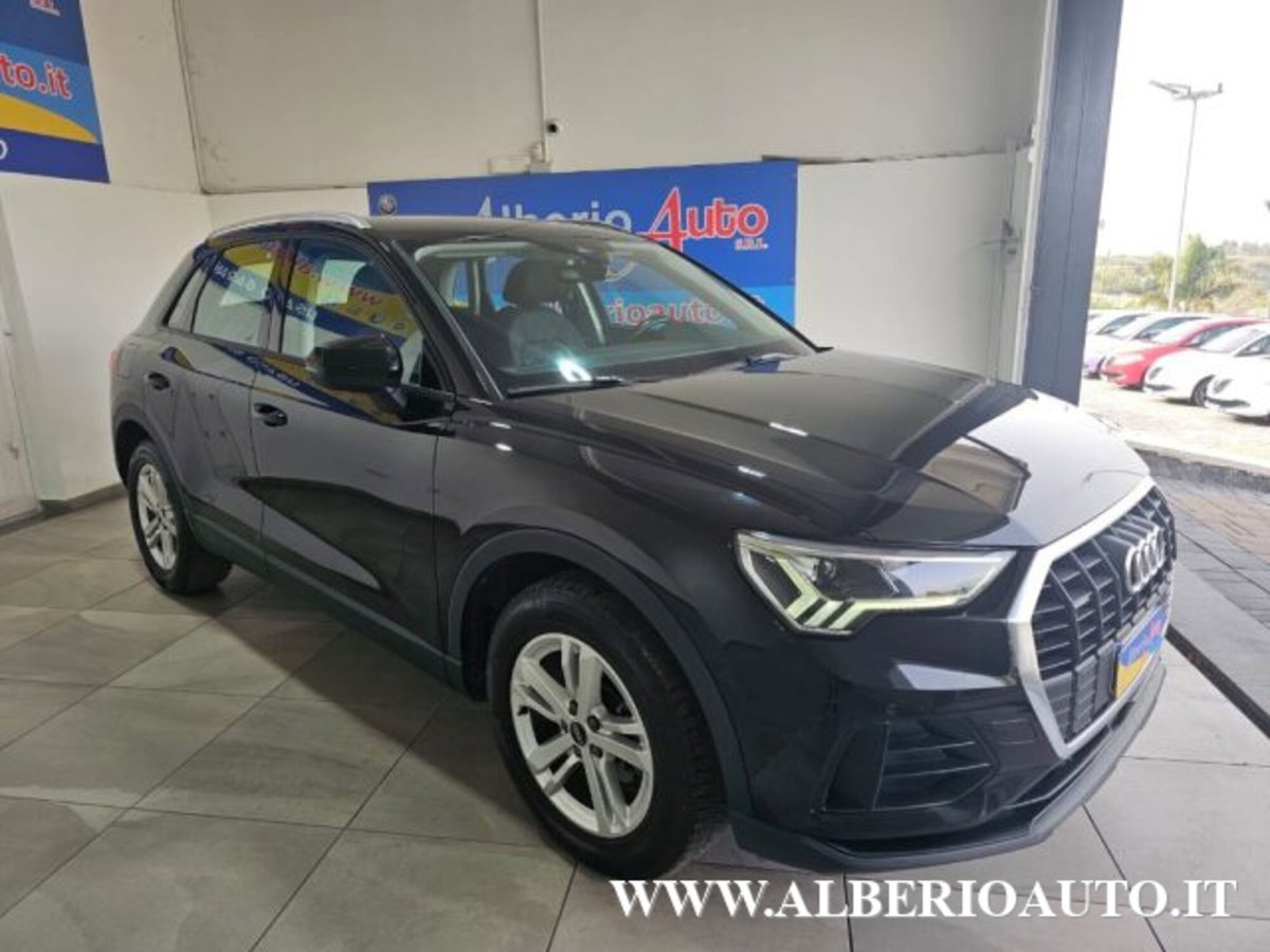 Audi Q3 35 TDI quattro S tronic Business Advanced (2)