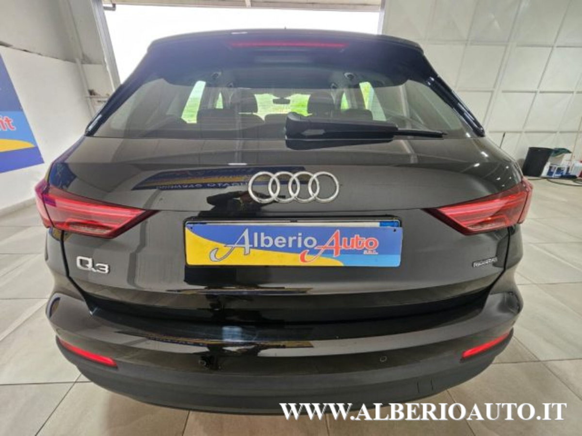 Audi Q3 35 TDI quattro S tronic Business Advanced (6)