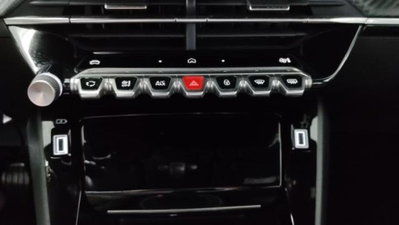 Peugeot 2008 PureTech 100 S&S Allure (10)