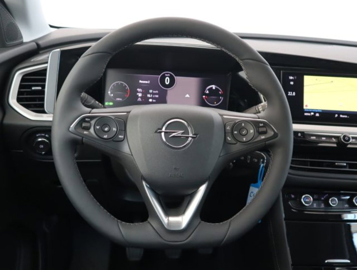 Opel Grandland 1.2 GS s&s 130cv (14)