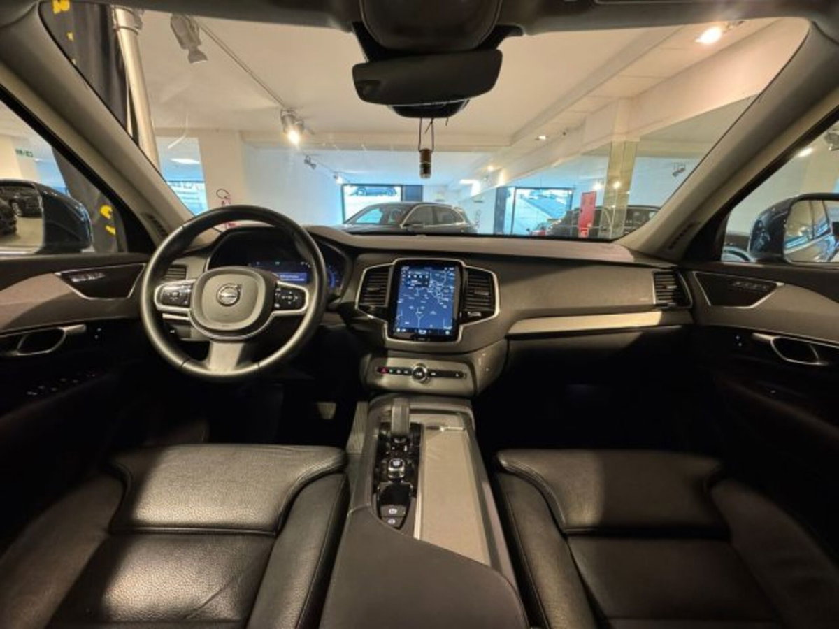 Volvo XC90 D5 AWD Geartronic Kinetic (8)