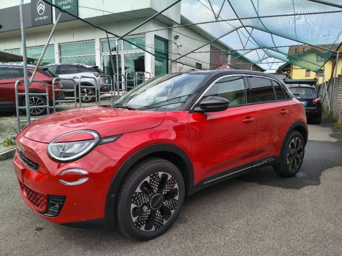 Fiat 600 1.2 hybrid Business 110cv auto