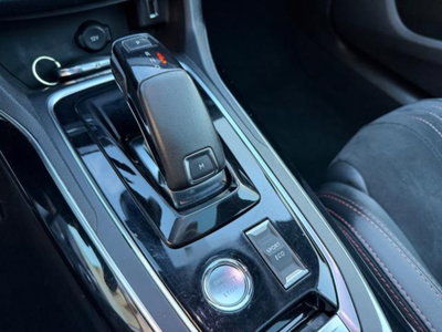 Peugeot 308 1.5 bluehdi GT s&s 130cv eat8 (18)