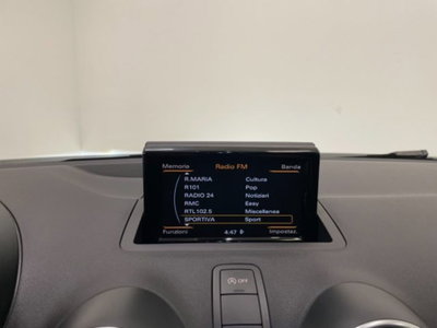 Audi A1 Sportback 1.6 TDI 116 CV Admired (10)