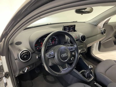 Audi A1 Sportback 1.6 TDI 116 CV Admired (15)
