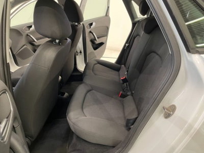 Audi A1 Sportback 1.6 TDI 116 CV Admired (7)