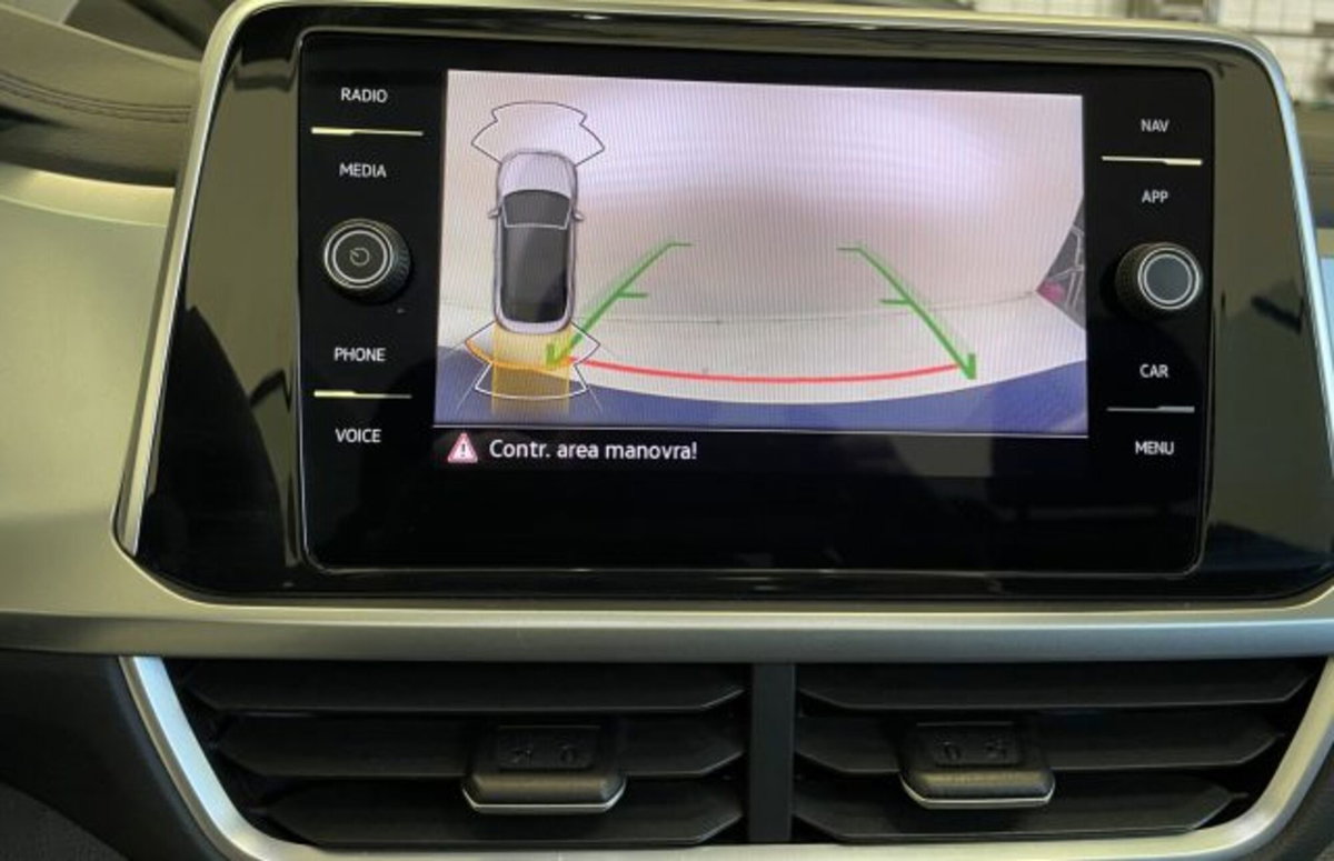 Volkswagen T-Roc Cabrio 1.0 TSI Style (12)