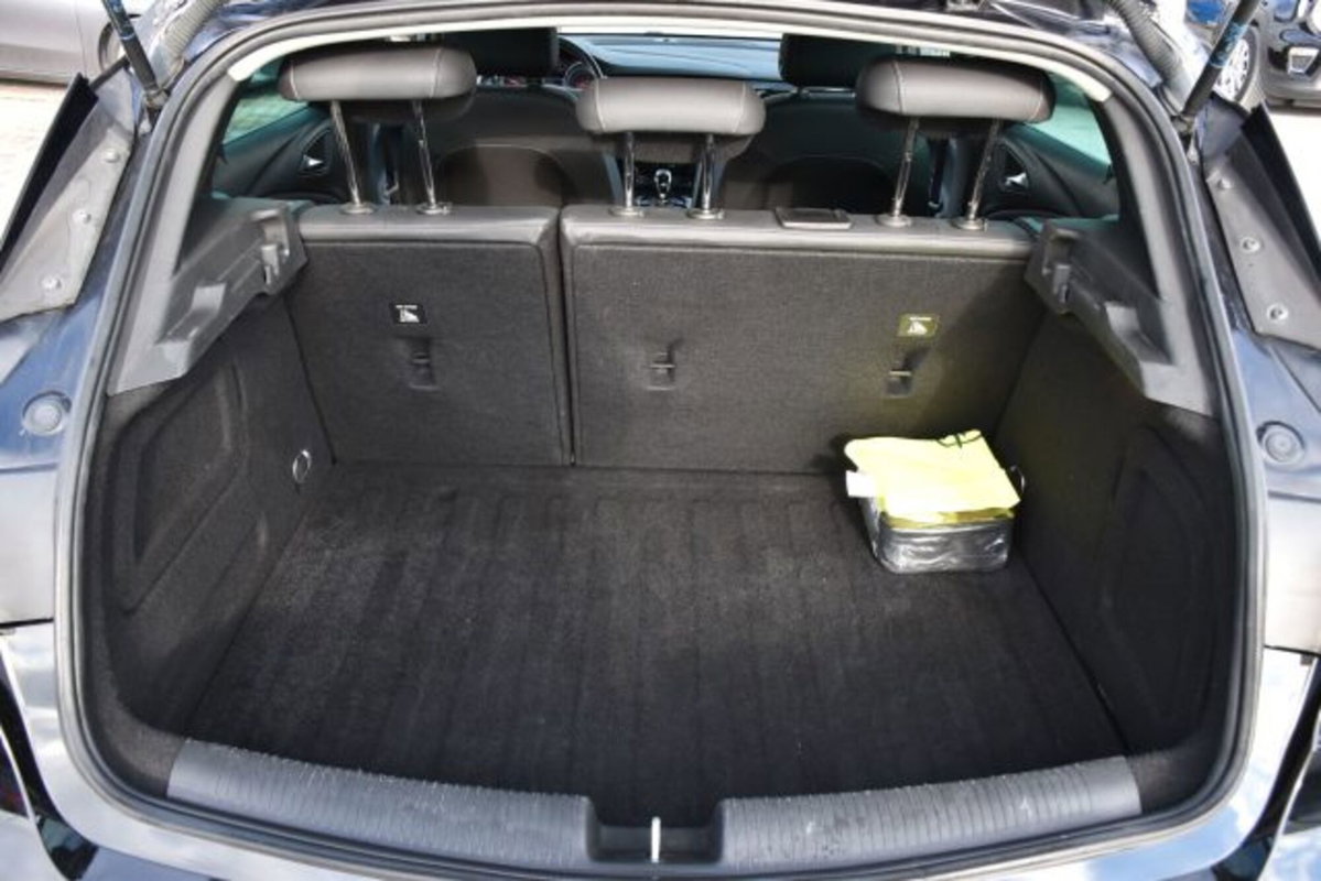 Opel Astra 1.5 CDTI 122 CV S&S 5 porte Business Elegance (13)