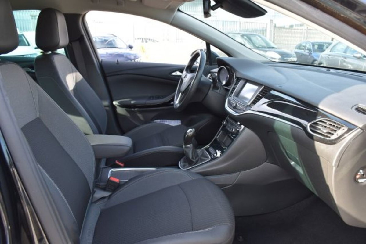 Opel Astra 1.5 CDTI 122 CV S&S 5 porte Business Elegance (15)