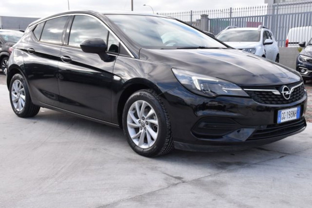 Opel Astra 1.5 CDTI 122 CV S&S 5 porte Business Elegance (3)