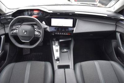 Peugeot 308 SW BlueHDi 130 S&S EAT8 Allure Pack (7)